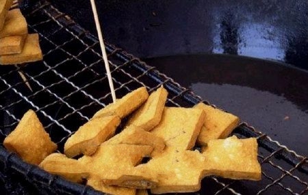 �Ͼ�����ը����