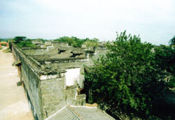 �ϲ���ɽ����