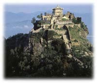 �人��ɽ��