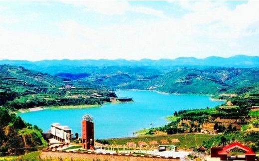 ͭ����������̬԰