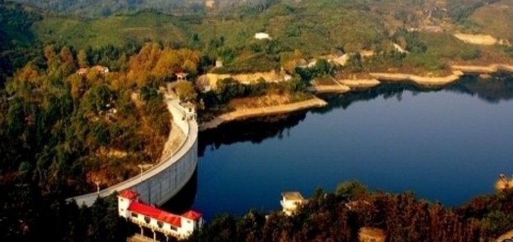 ����������ɽ��