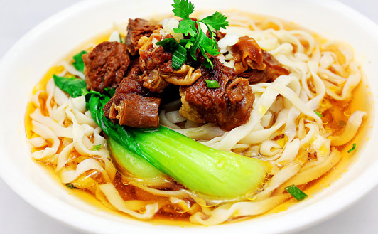 ����С��