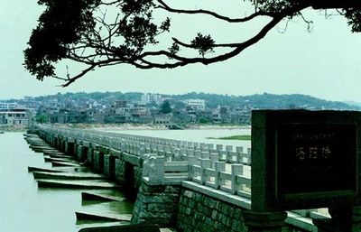 Ȫ��������