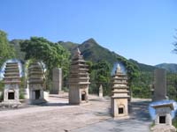 ��ɽ����