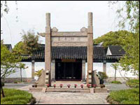 ����������