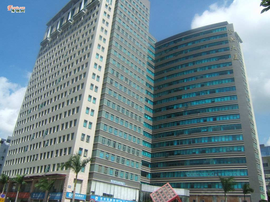  ���ﳵ�������ɴ���246ƽ����30000Ԫ/ƽ